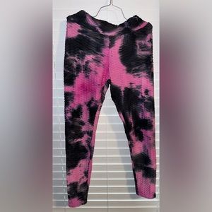XL Tik Tok leggings, new without tags